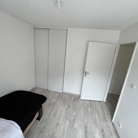 Appartement Entre Lacs, Montagnes Et Stations De Ski Бонвил Екстериор снимка